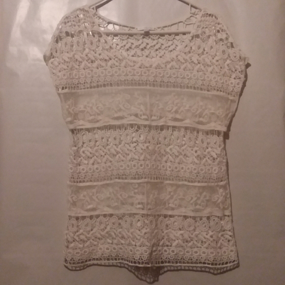 Charming Charlie Tops - Charming Charlie Open Crochete Lace Boho Top Med
